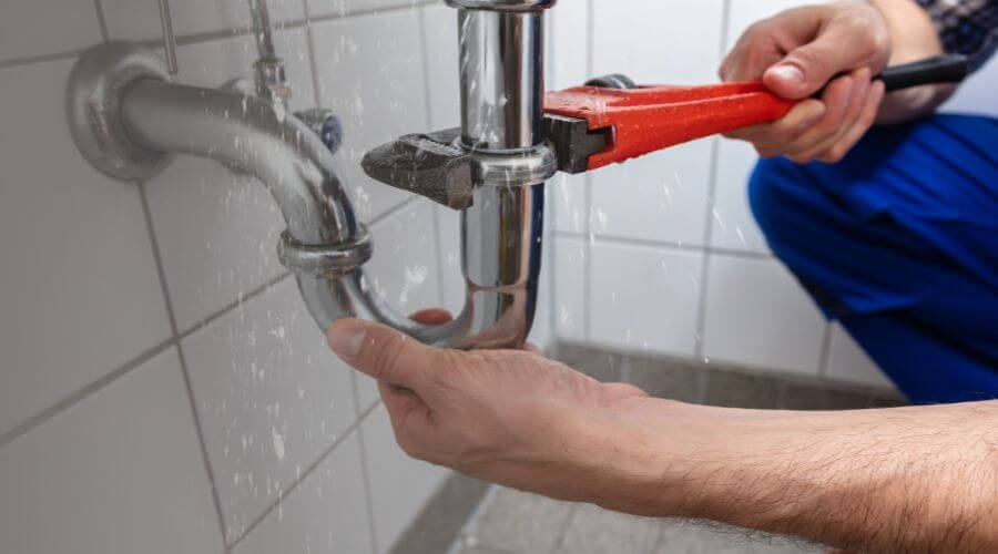 Professional emergency plumbing in Scottown, OH